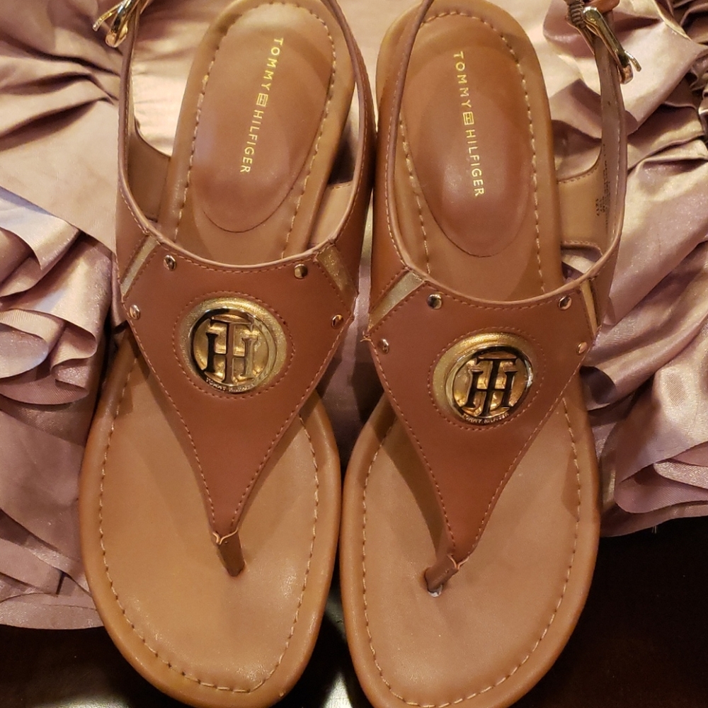Tommy Hilfiger leather sandals